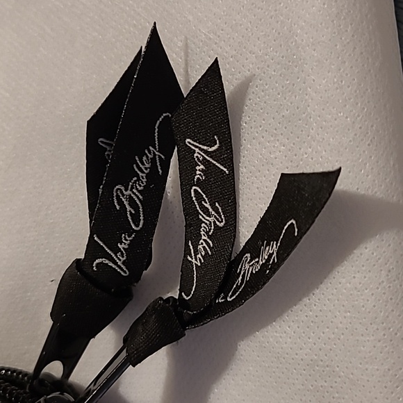 Vera Bradley wallet with 2 straps - Picture 3 of 9